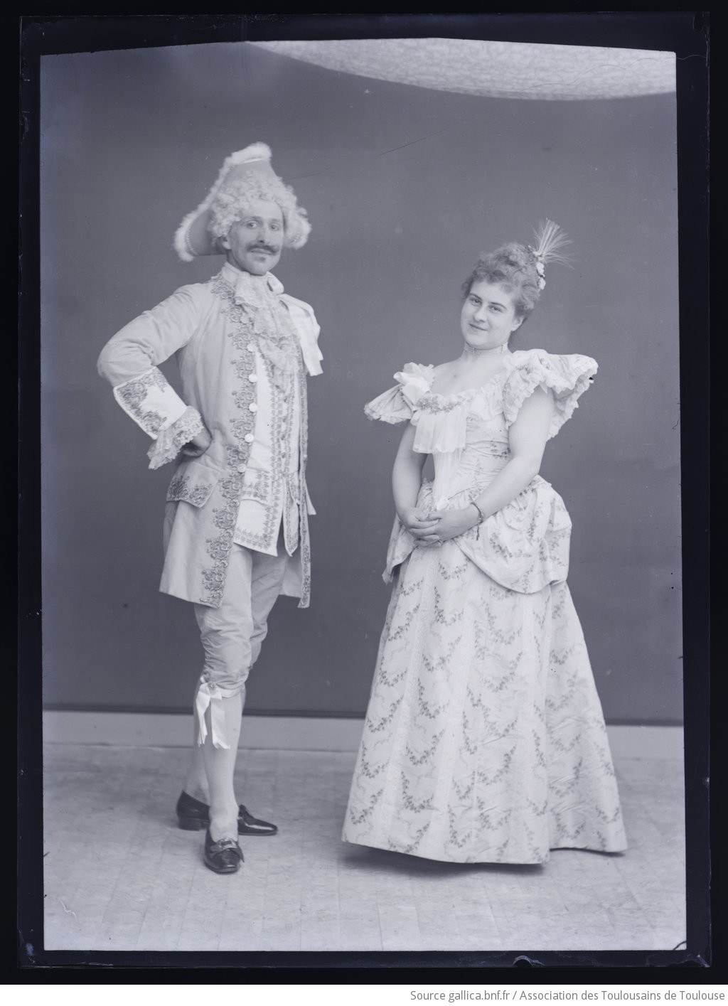 Marguerite D. et son mari, le menuet by Trutat, Eugène (1840-1910). Photographe